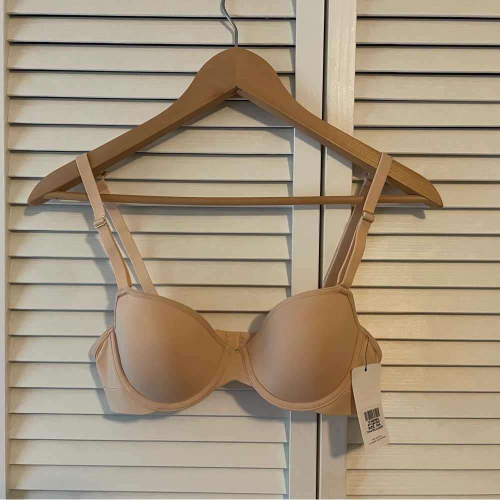 Lot of 7 Lively Bras Sizes 32B, 34A, Small
